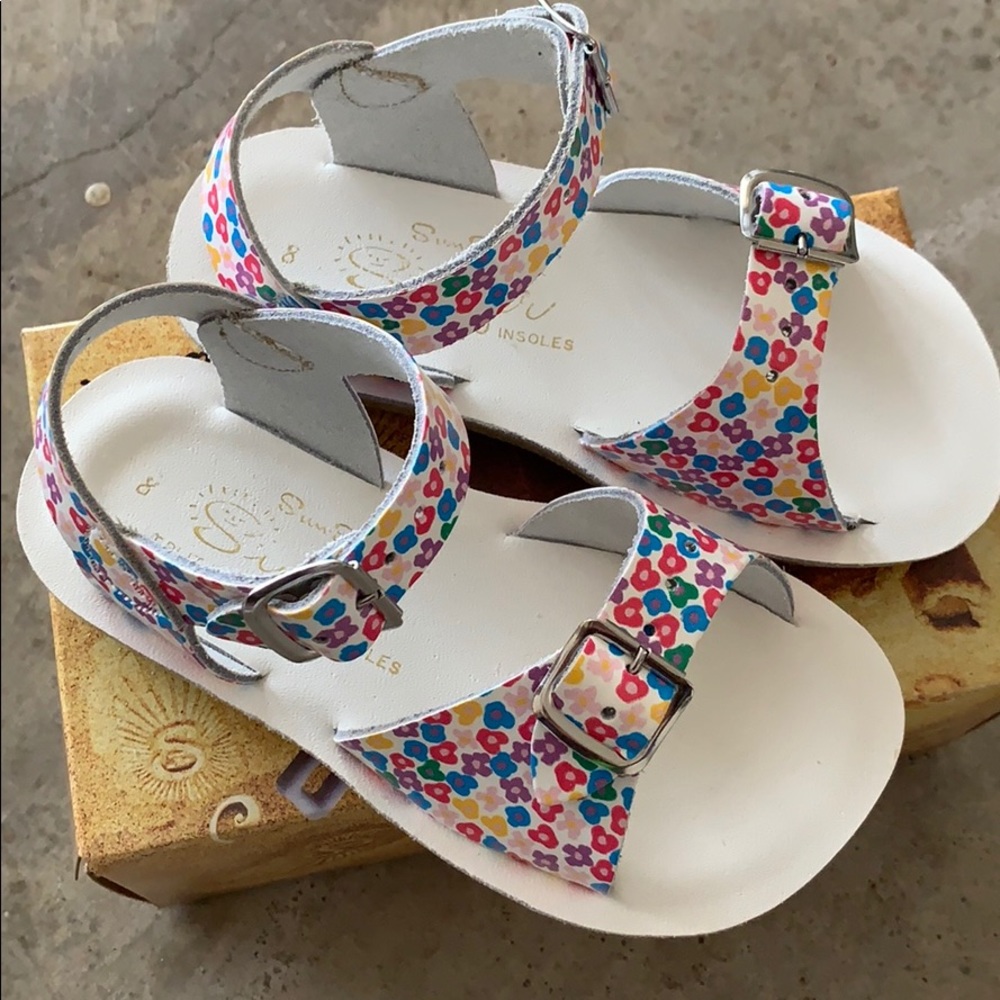 Saltwater Sandals for little girls